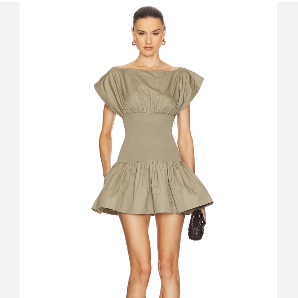 Brown and white Helsa Garment